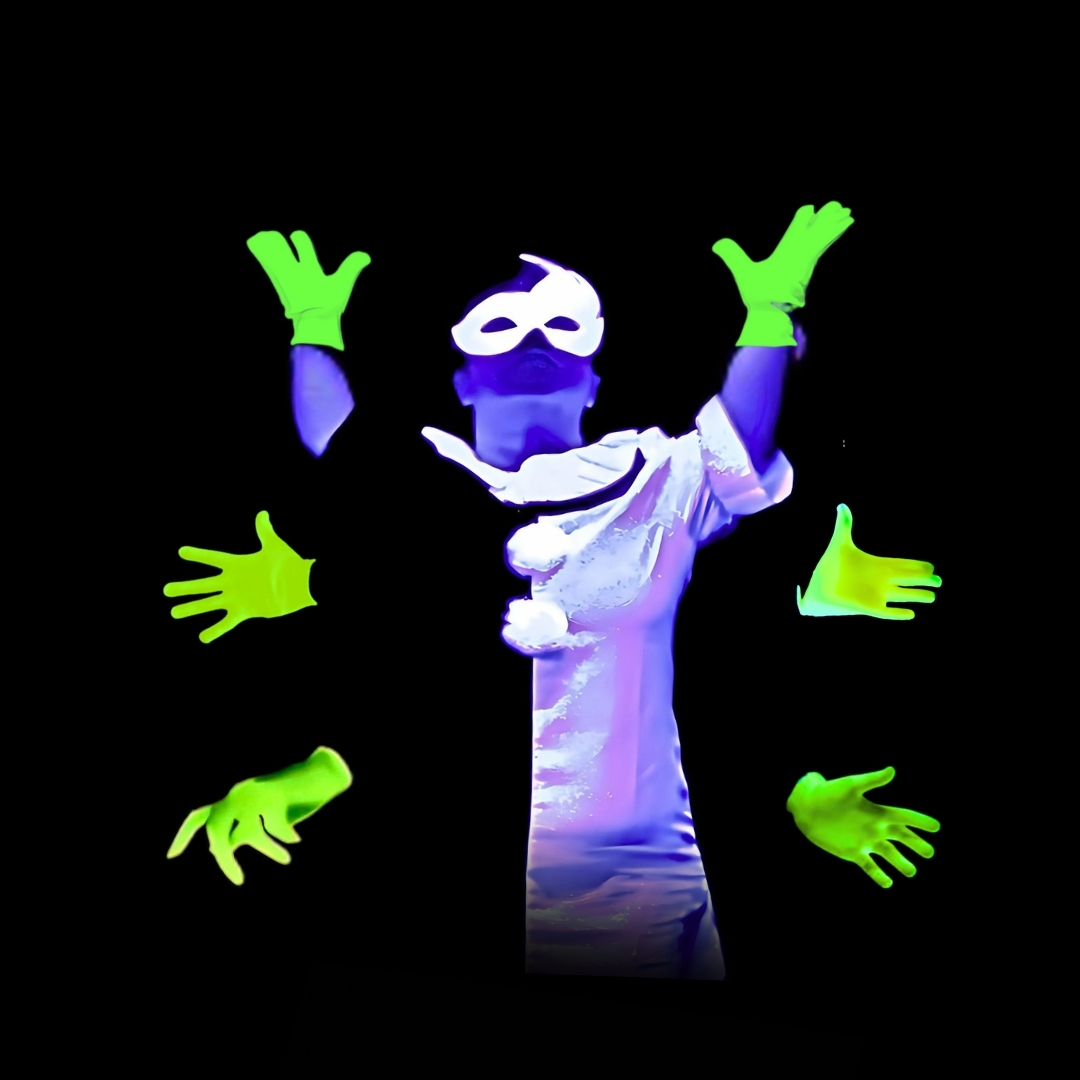 HILT Schwarzlichttheater Prag